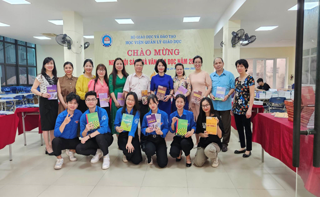 Học viện Quản lý giáo dục hưởng ứng chào mừng ngày sách và văn hóa đọc Việt nam năm 2023