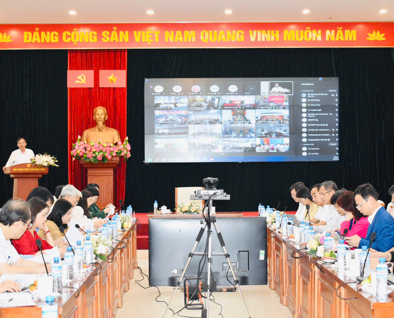 Góp ý dự thảo đề án phát triển đội ngũ nhà giáo cơ sở giáo dục mầm non, phổ thông