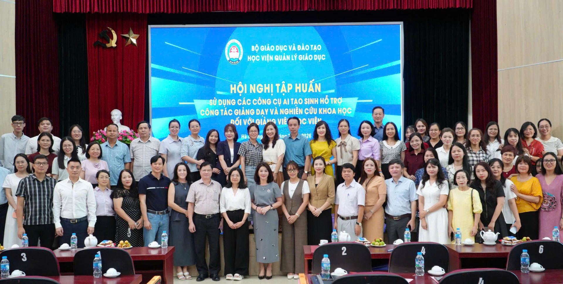 Học viện Quản lý Giáo dục Tập huấn nâng cao năng lực ứng dụng trí tuệ nhân tạo (AI) và chuyển đổi số cho đội ngũ giảng viên