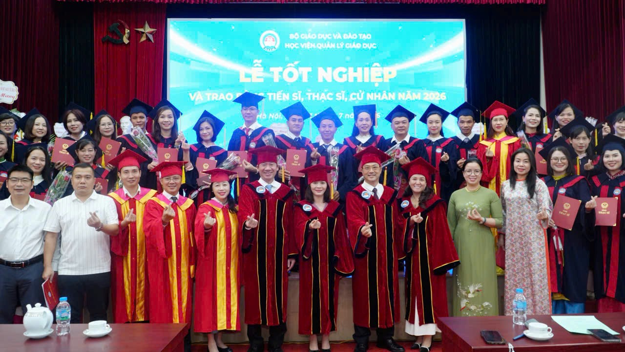 Lễ trao bằng Tiến sĩ, Thạc sĩ, Cử nhân năm 2026: Từ hành trình tri thức đến hành trình tiếp nối sứ mệnh phụng sự giáo dục