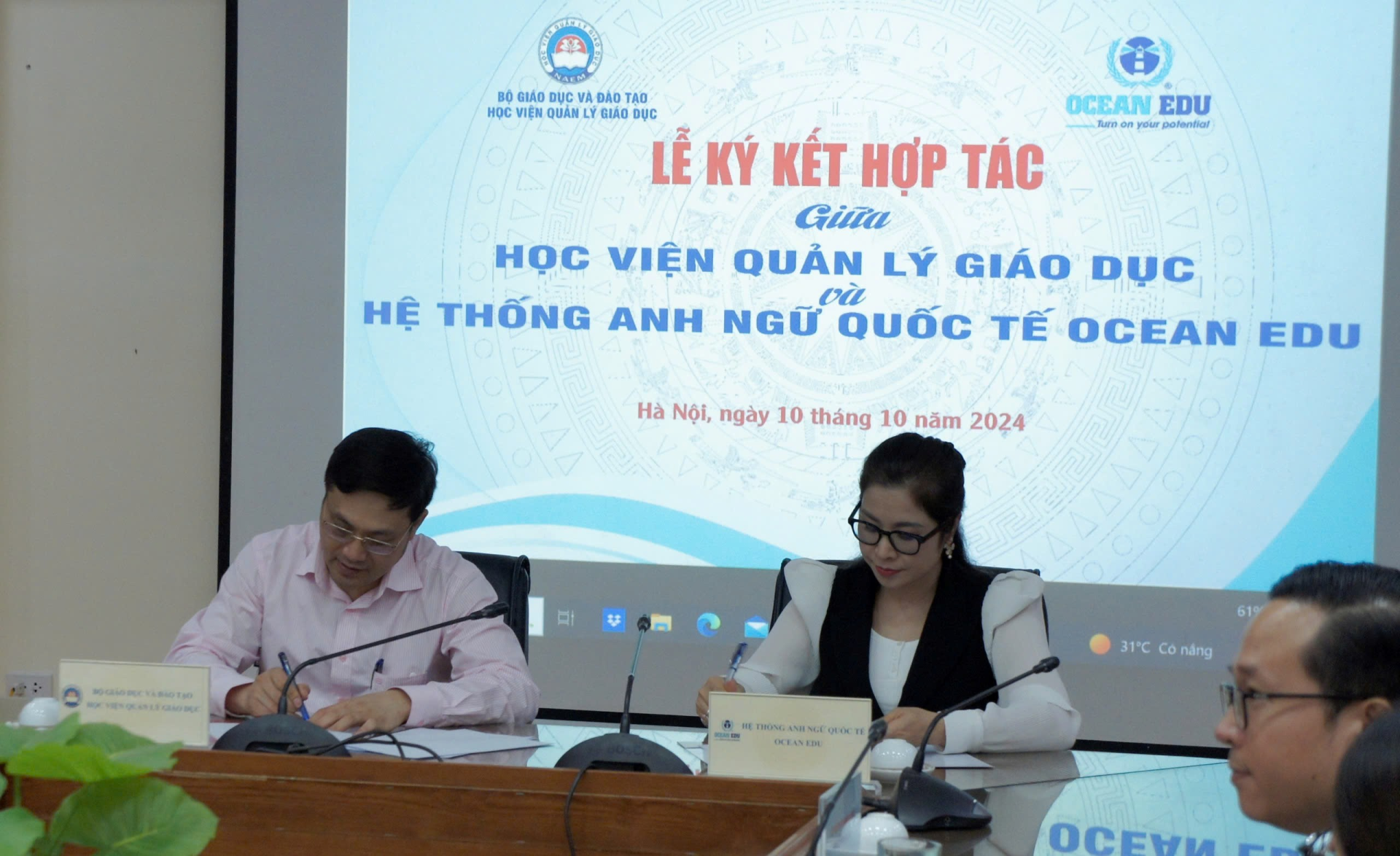 Ký thỏa Thuận hợp Tác giữa Học viện Quản lý giáo dục và Hệ thống Anh ngữ Quốc tế OCEAN EDU