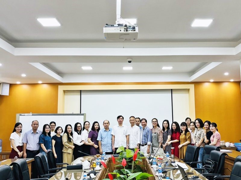 Tập huấn “Kỹ năng thuyết trình trong giảng dạy và trước công chúng”