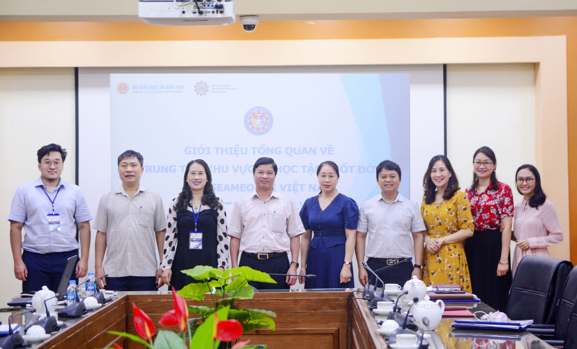 Học viện Quản lý giáo dục làm việc với Trung tâm SEAMEO CELLL về hợp tác đào tạo, bồi dưỡng nâng cao năng lực quản lý nhà trường