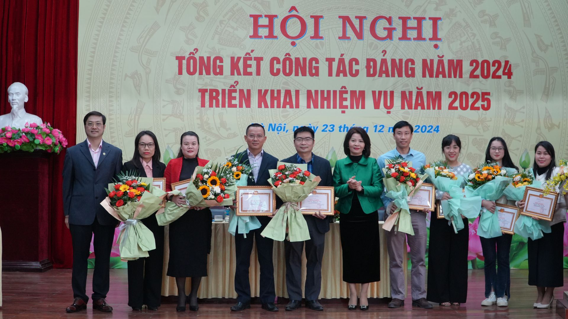 Đảng bộ Học viện Quản lý giáo dục tổ chức Hội nghị Tổng kết công tác Đảng năm 2024 và triển khai nhiệm vụ trọng tâm năm 2025