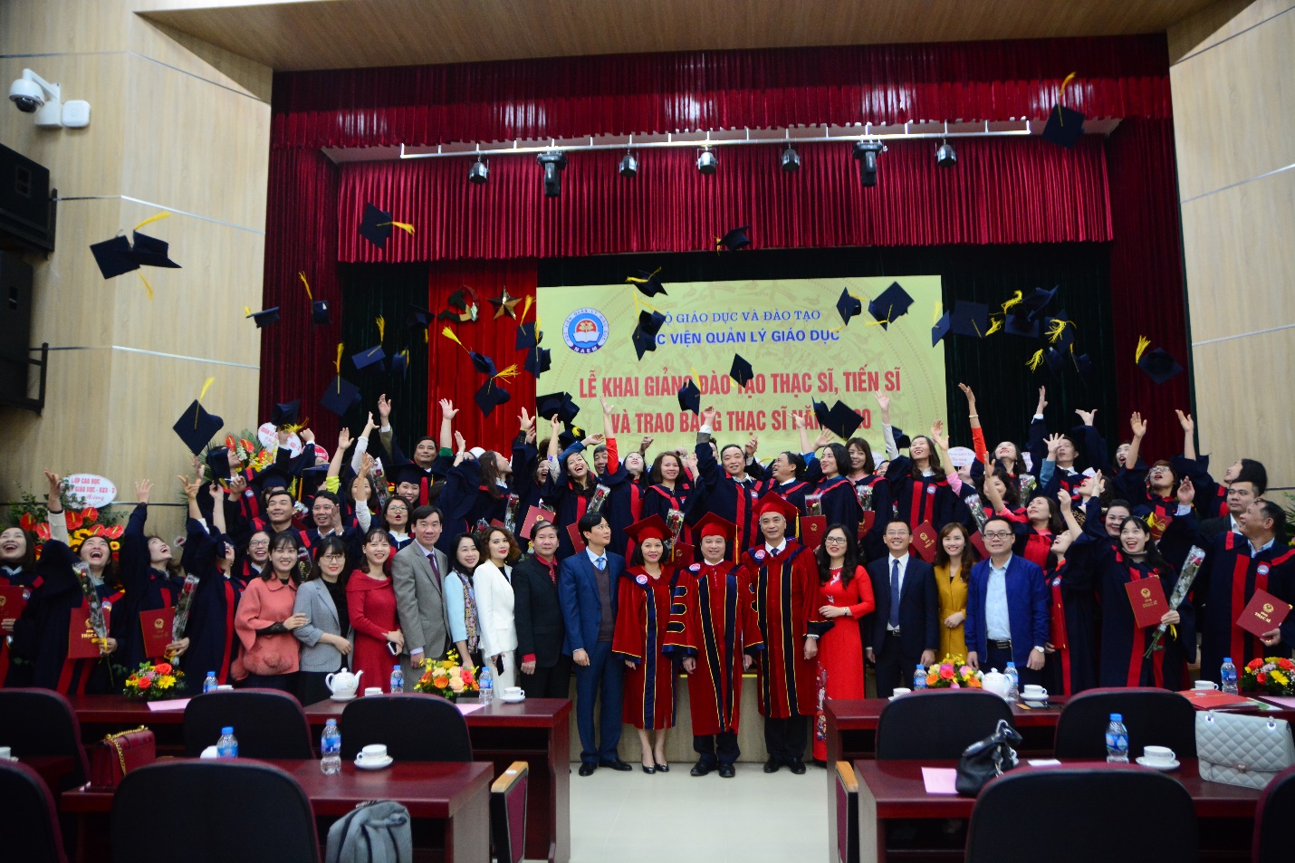 Học viện Quản lý giáo dục- Tự hào tiếp nối truyền thống  của đơn vị đi đầu cả nước về đào tạo, bồi dưỡng đội ngũ cán bộ quản lý giáo dục