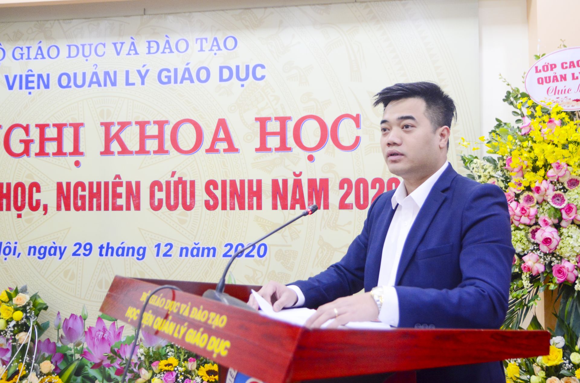 Các Chuyên gia, nhà nghiên cứu và các học viên, nghiên cứu sinh của Học viện chia sẻ kết quả nghiên cứu và thảo luận tại Hội nghị