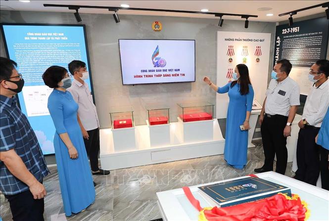 70 năm Công đoàn Giáo dục Việt Nam- Dấu ấn một chặng đường