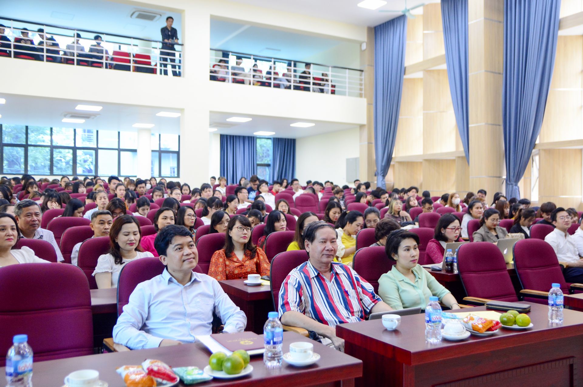 Học viện Quản lý giáo dục tổ chức diễn đàn đối thoại giữa Lãnh đạo Học viện với sinh viên