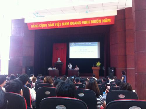 Khoa quản lý tổ chức hội nghị khoa học sinh viên lần thứ 2