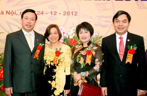 Công bố danh sách GS, PGS năm 2012