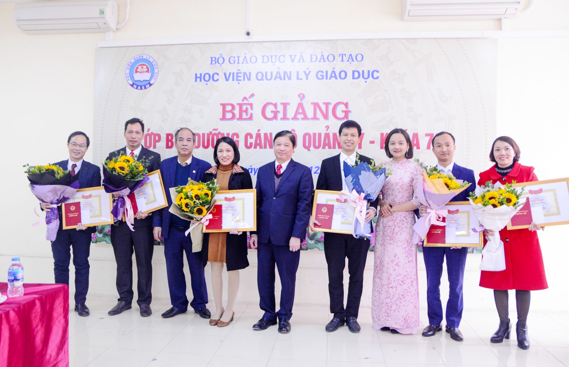 Lễ Bế giảng và trao chứng chỉ bồi dưỡng Cán bộ quản lý giáo dục khóa 78