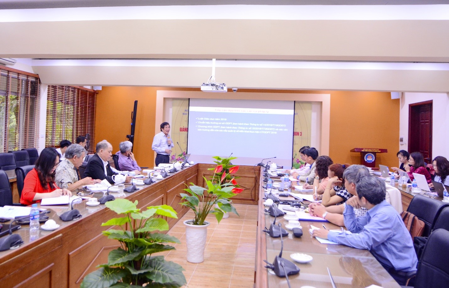Học viện Quản lý giáo dục Tập huấn cho đội ngũ giảng viên, chuẩn bị triển khai bồi dưỡng 4000 Hiệu trưởng, Phó Hiệu trưởng các trường phổ thông trên cả nước