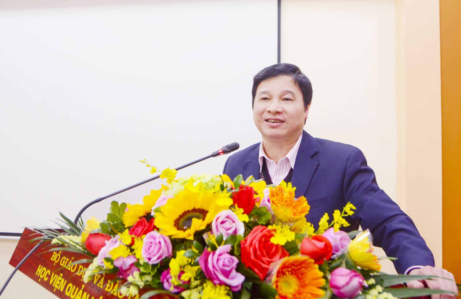 GS.TS Phạm Quang Trung, Giám đốc Học viện Quản lý giáo dục